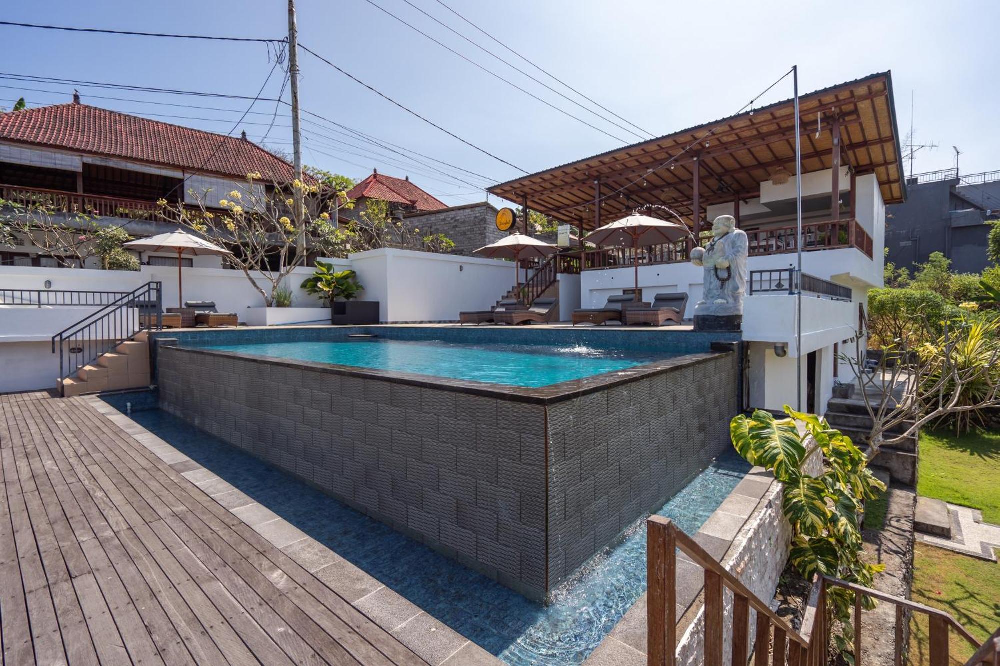 נוסה-למבונגן Taman Tirta Villa מראה חיצוני תמונה