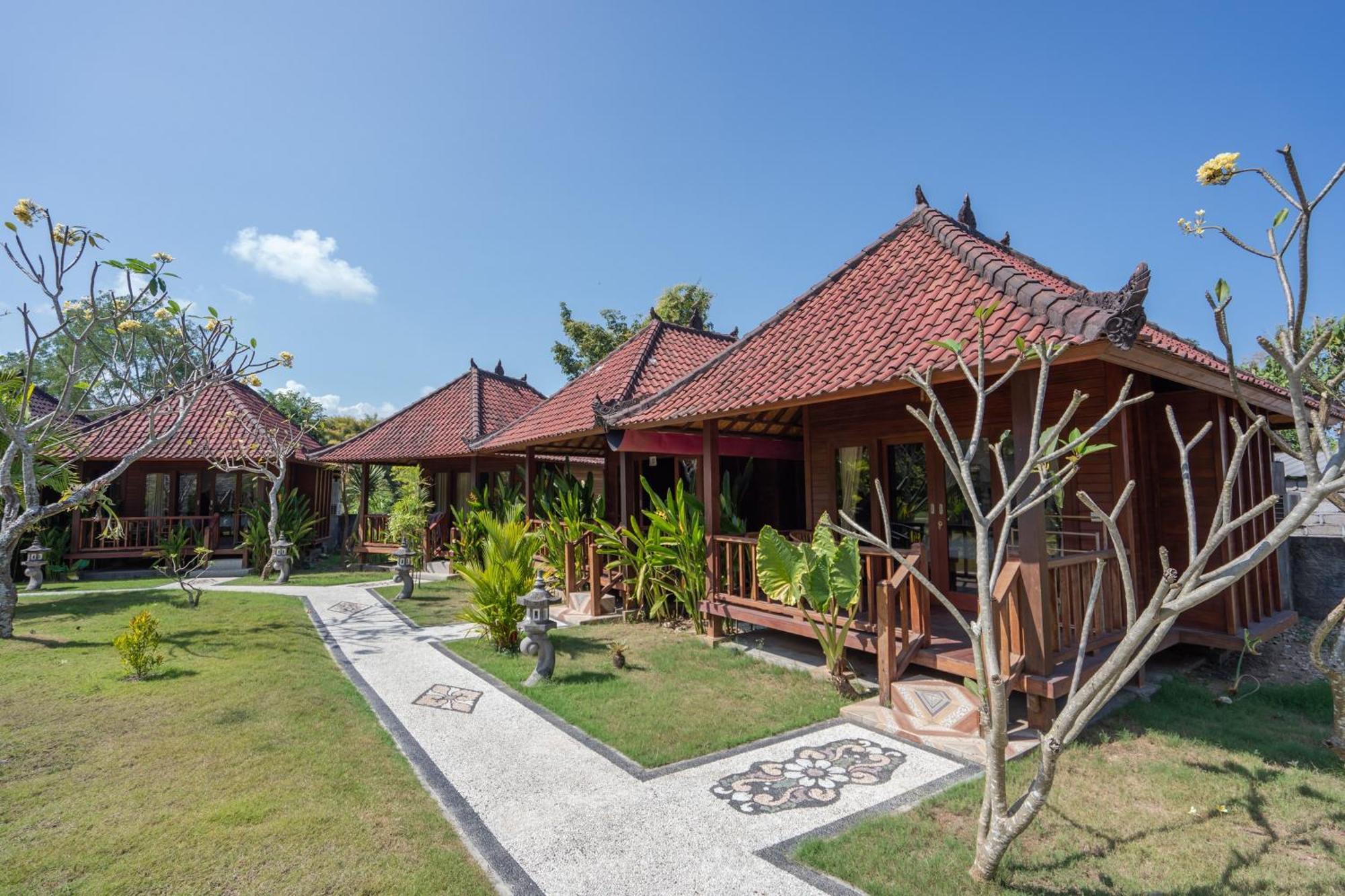 נוסה-למבונגן Taman Tirta Villa מראה חיצוני תמונה